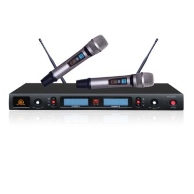 ميكروفون لاسلكي ثنائي القناة UHF RH360U